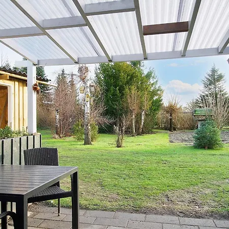 4 Person In Grevinge-by Traum