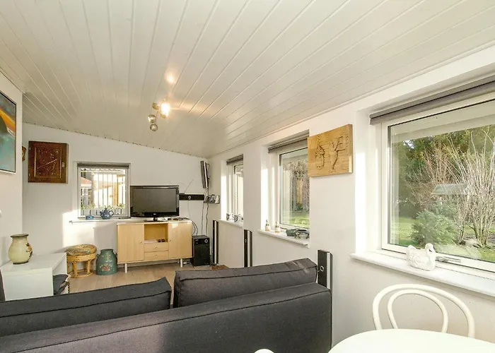 4 Person In Grevinge-by Traum *